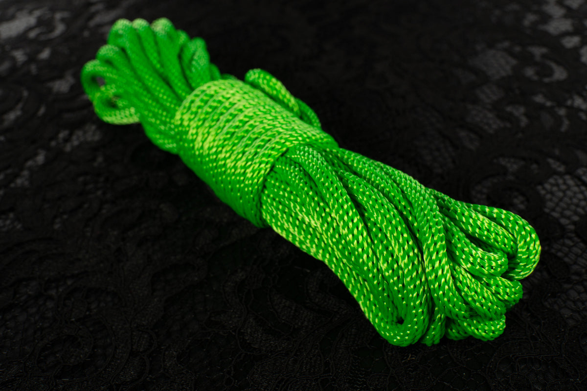 Slimer Ropes Slime Green - Blacklight/UV Nylon Bondage Rope 1/4